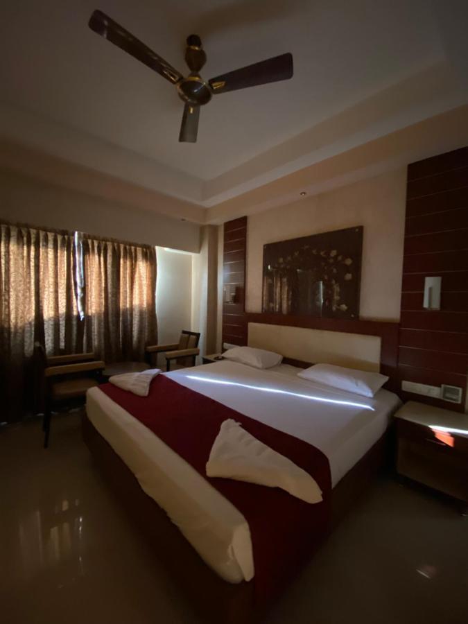 Maya Residency Tiruchirappalli Exterior photo