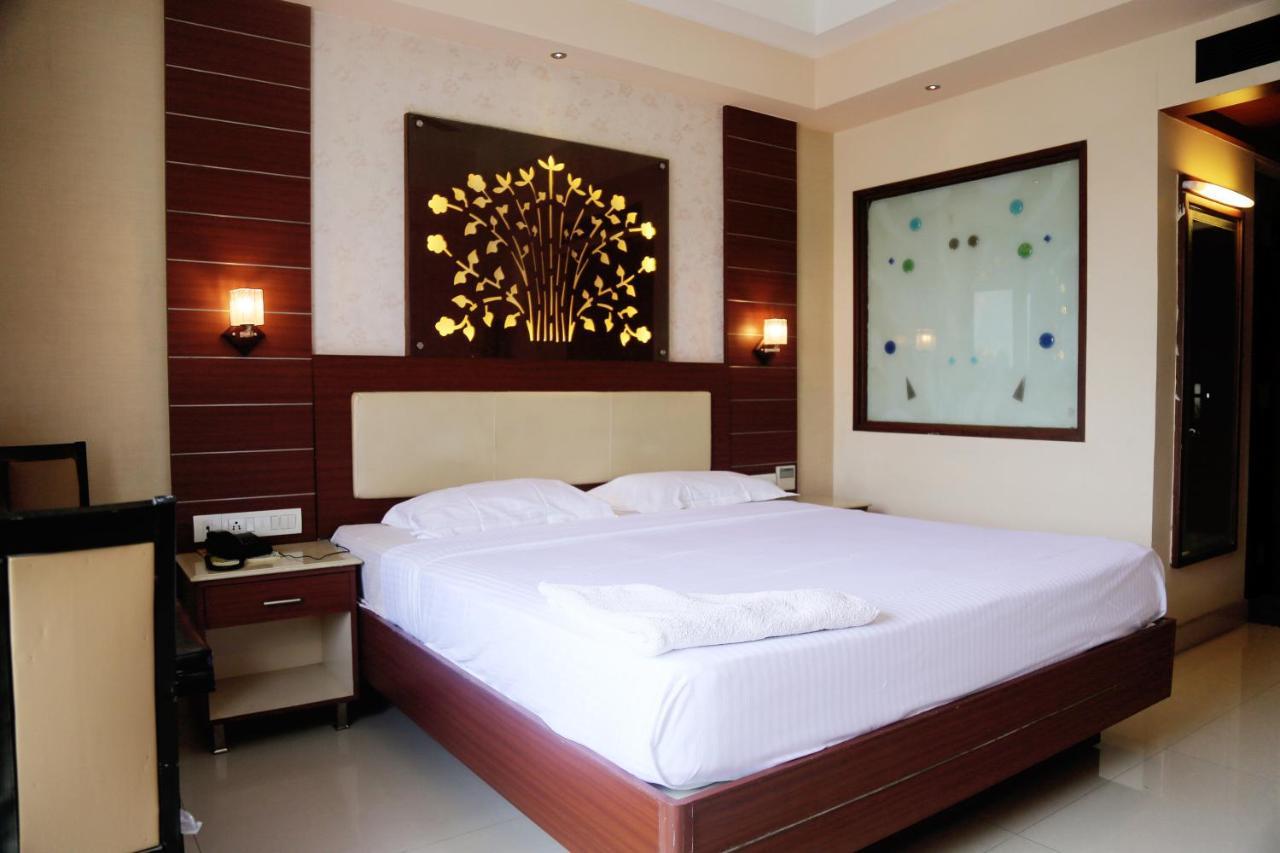 Maya Residency Tiruchirappalli Exterior photo
